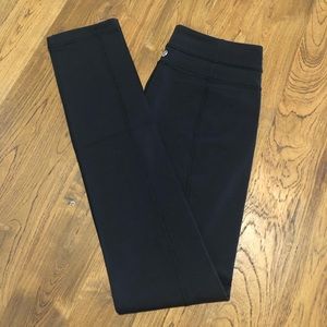 Black Lululemon leggings size 6